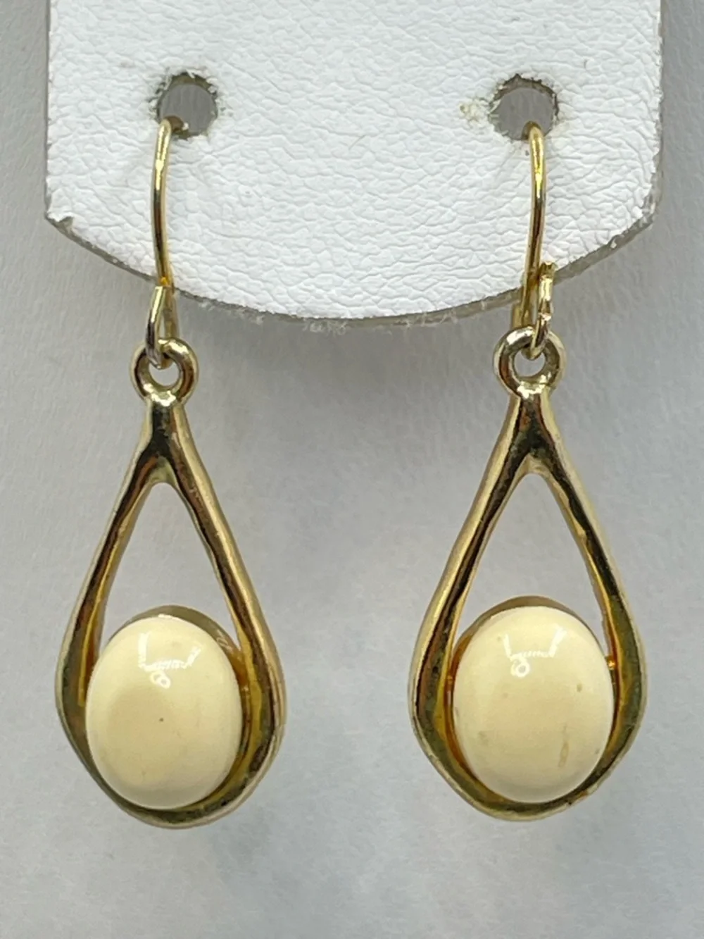 Gold Tone Teardrop Faux Pearl Dangle Earrings Minimalist Classic